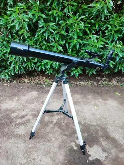 Telescopio con trípode ajustable - miniatura 1