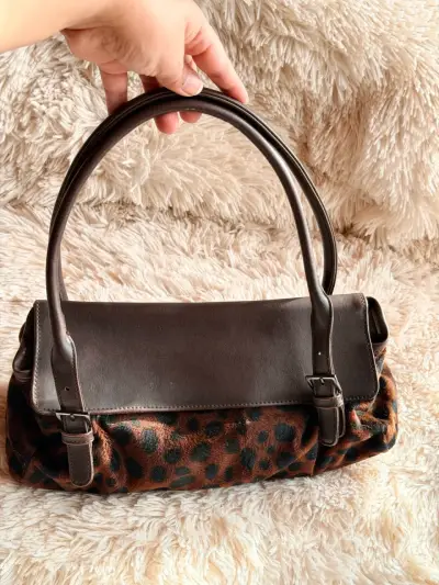 Cartera animal print café y2k - miniatura 1