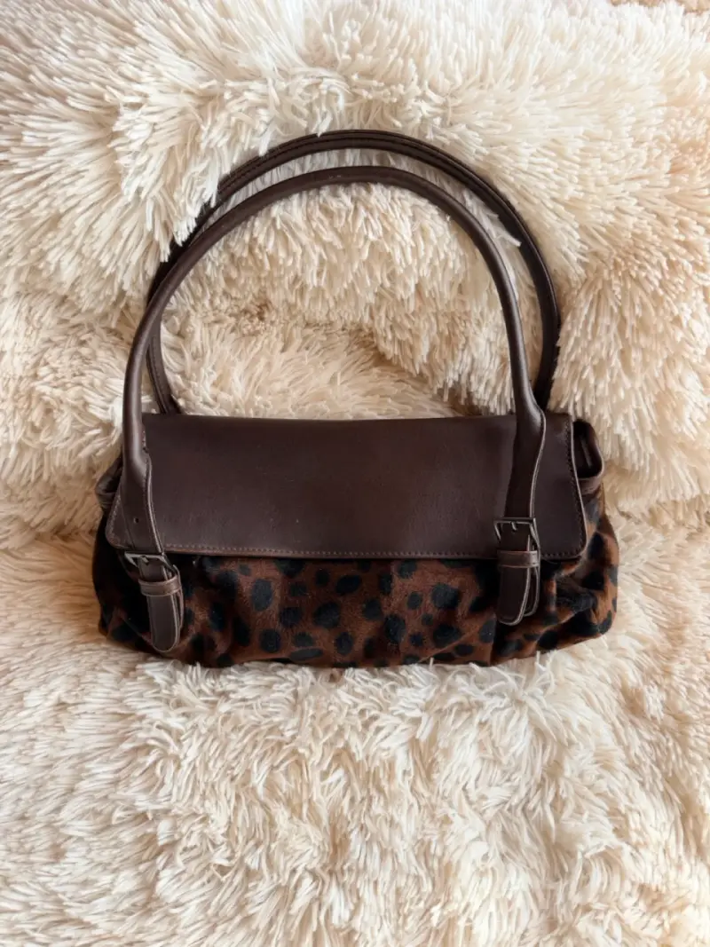 Cartera animal print café y2k - 3