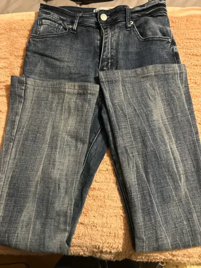Jeans azul desgastados - miniatura 1