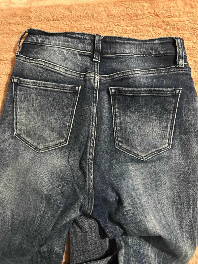 Jeans azul desgastados - 2