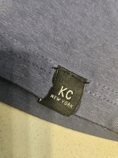 Polera azul de niño kc talla 5 - miniatura 2