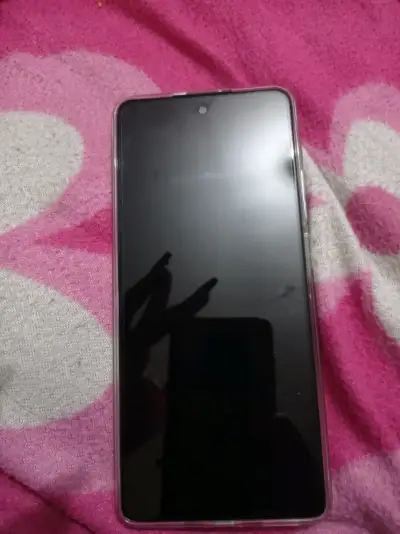 Smartphone Tecno Pova blanco - miniatura 4
