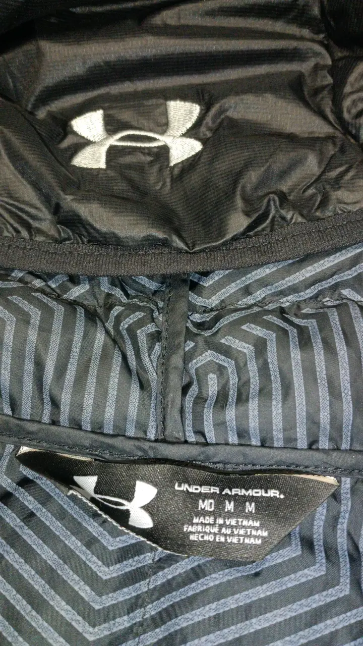Chaqueta negra Under Armour - 2