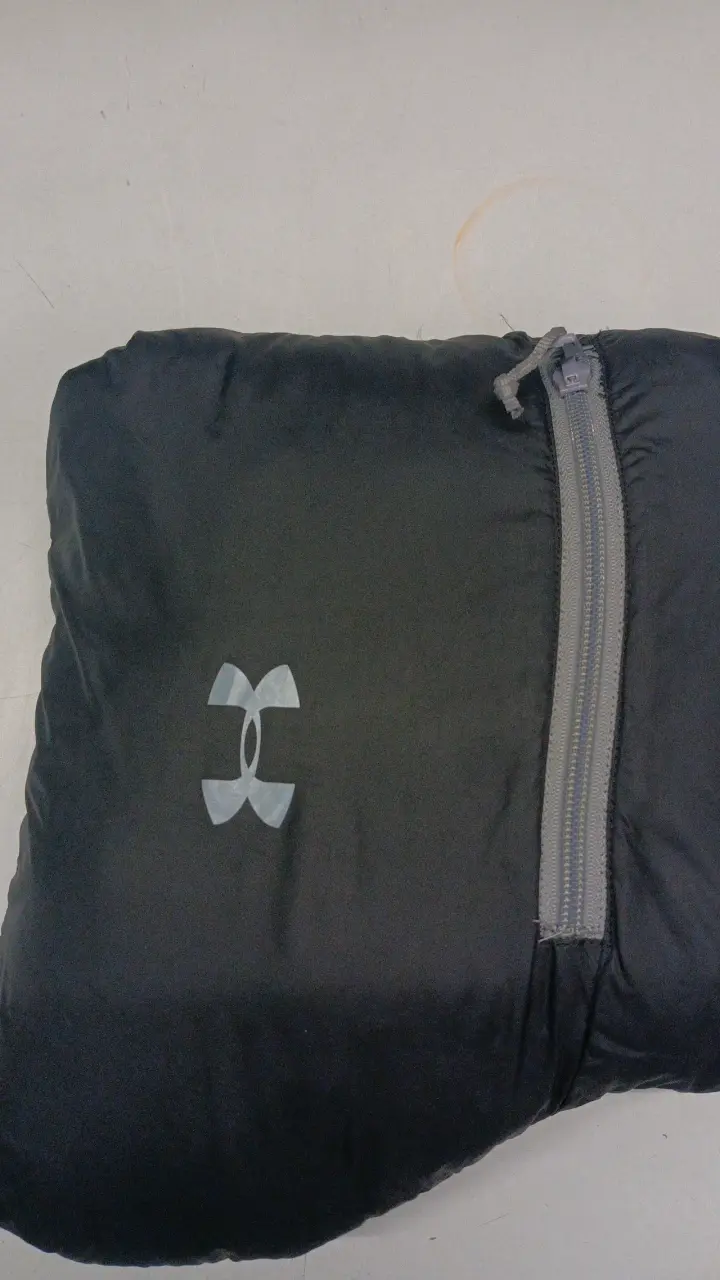 Chaqueta negra Under Armour - 3