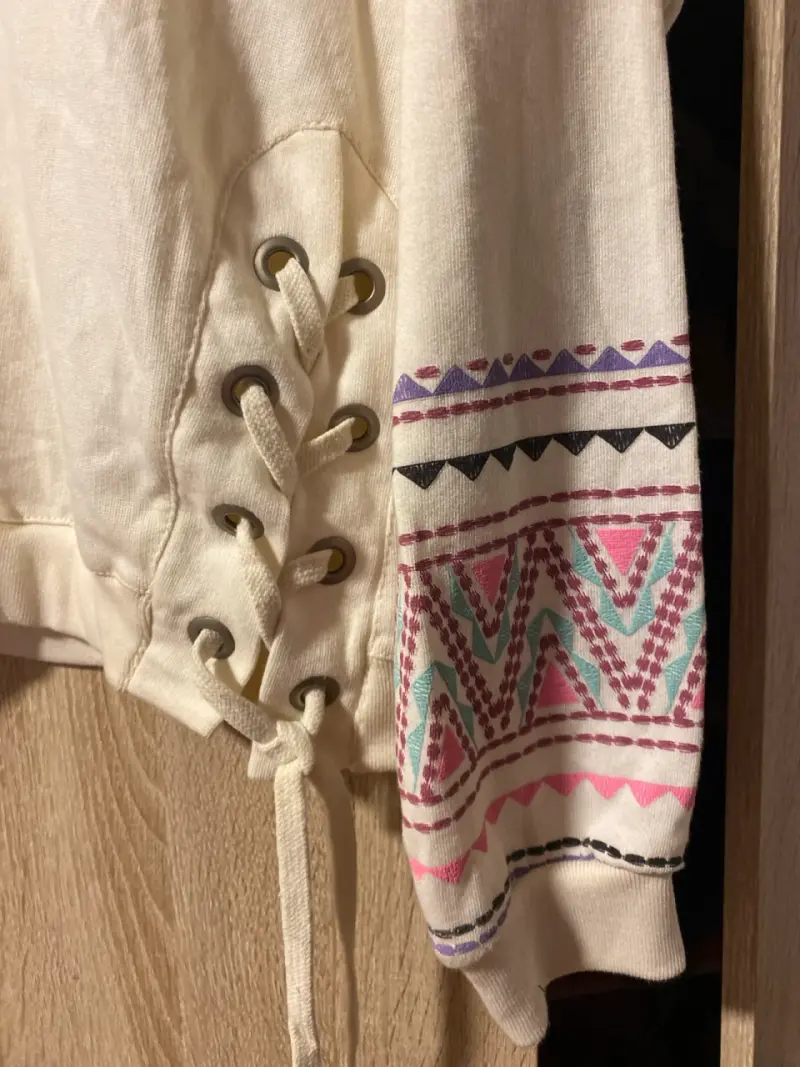 Sudadera crema  étnico - 2