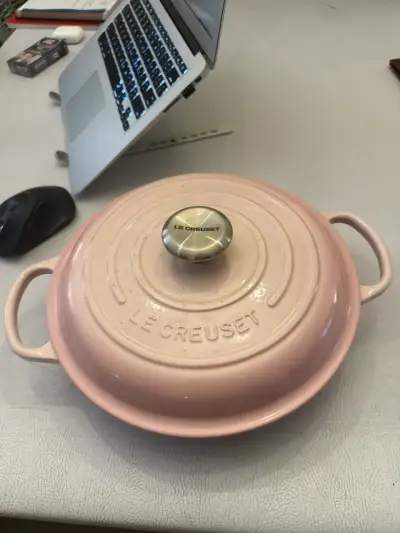 Cazuela Le Creuset rosa - miniatura 1