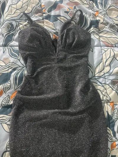 Vestido brillante negro para fiesta - miniatura 1