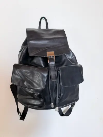 Mochila Esprit negra - miniatura 1