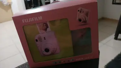 Cámara Fujifilm Instax Mini 12 - miniatura 1