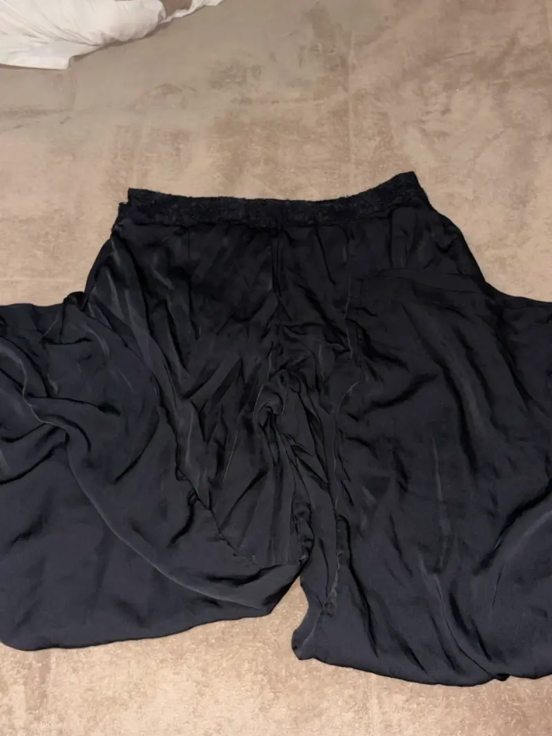 Pantalon de seda negro talla 46 / ASH - 3