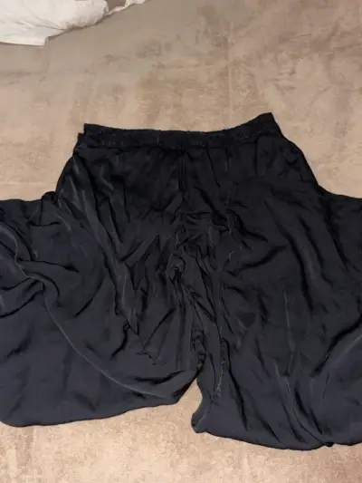 Pantalon de seda negro talla 46 / ASH - miniatura 3