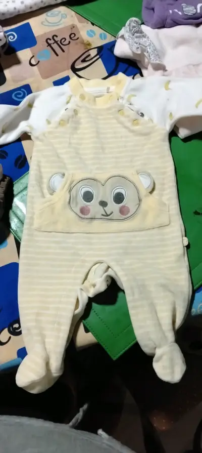 Ropa bebé niña 0-3 meses - miniatura 3