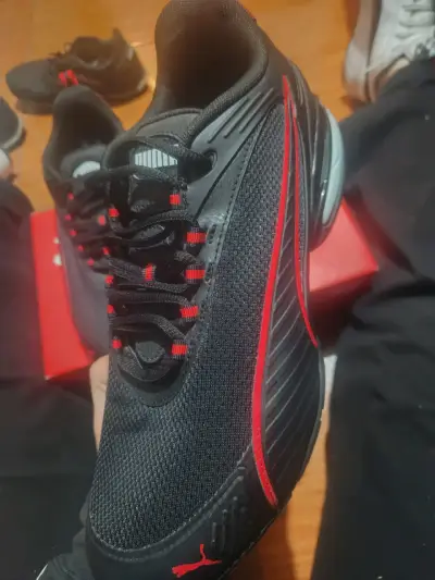 Zapatillas negras deportivas - miniatura 3