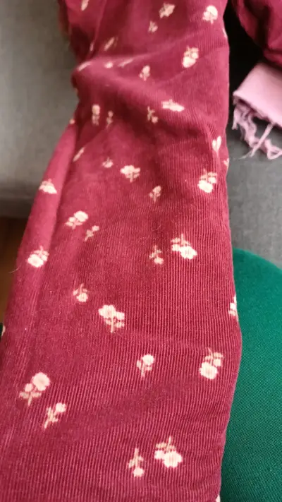 Pantalones burdeos - miniatura 3