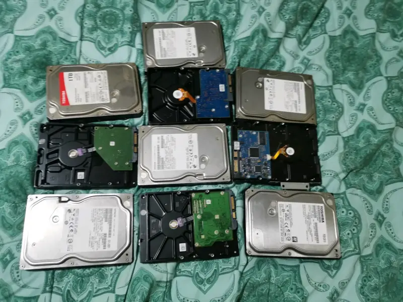 Lote de discos duros usados - 2