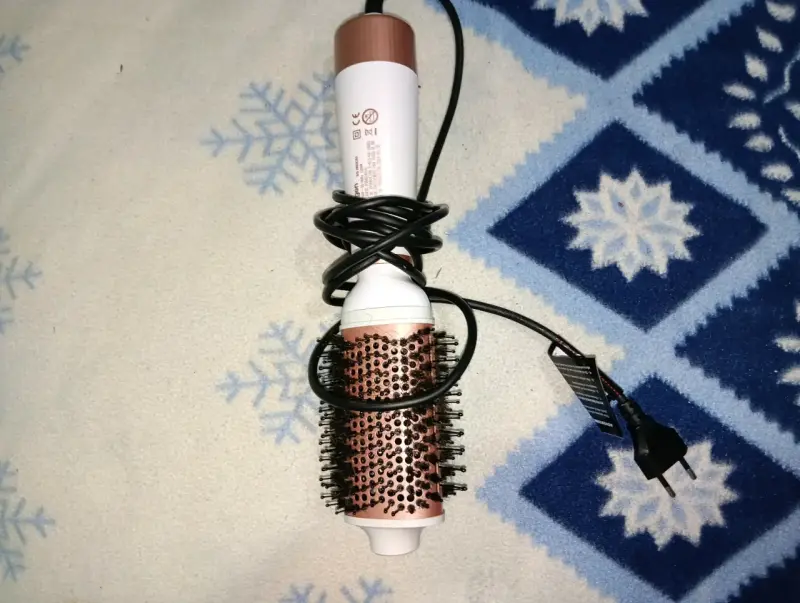 Cepillo eléctrico para el cabello - 2