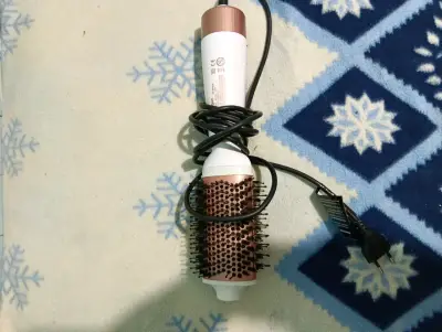 Cepillo eléctrico para el cabello - miniatura 7