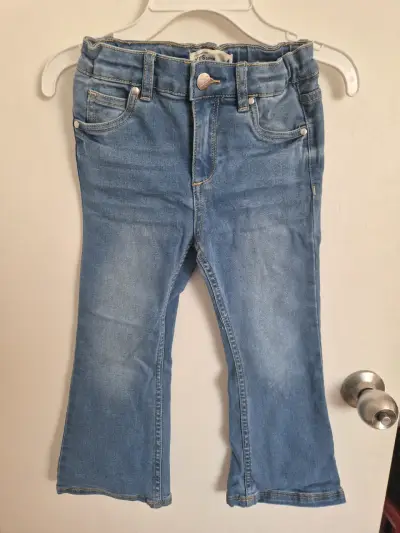 Jeans azules para niña - miniatura 1