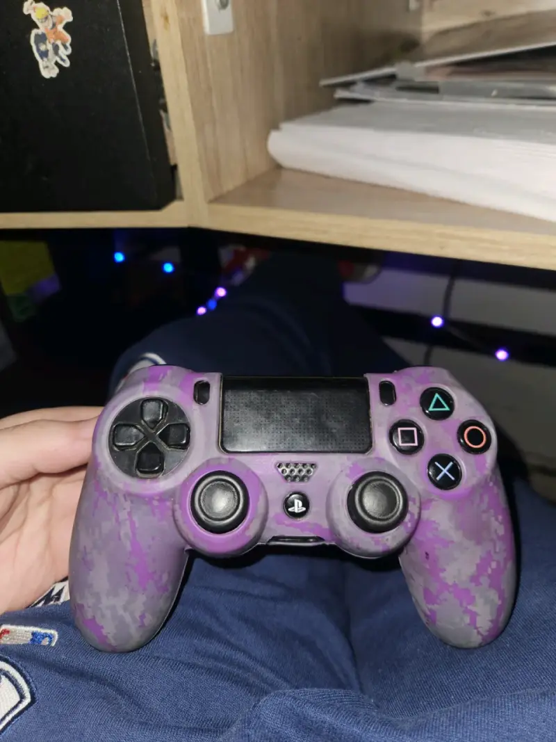 Control PS4 camuflado morado