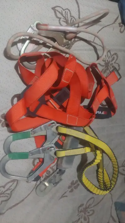 Arnés de seguridad para escalada - miniatura 2
