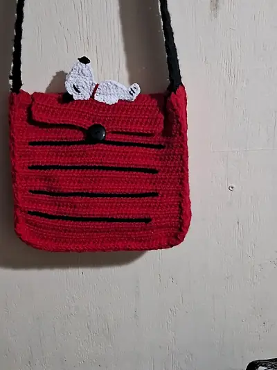 Cartera tejida roja artesanal - miniatura 3