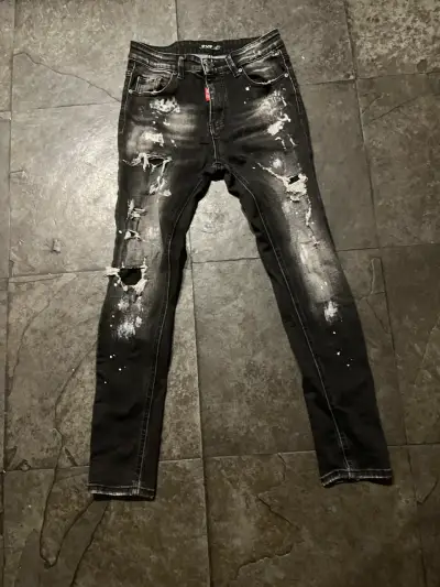 Jeans negros rotos hombre - miniatura 1