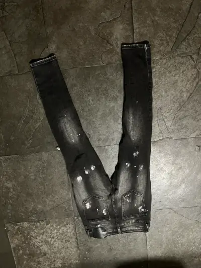 Jeans negros rotos hombre - miniatura 2