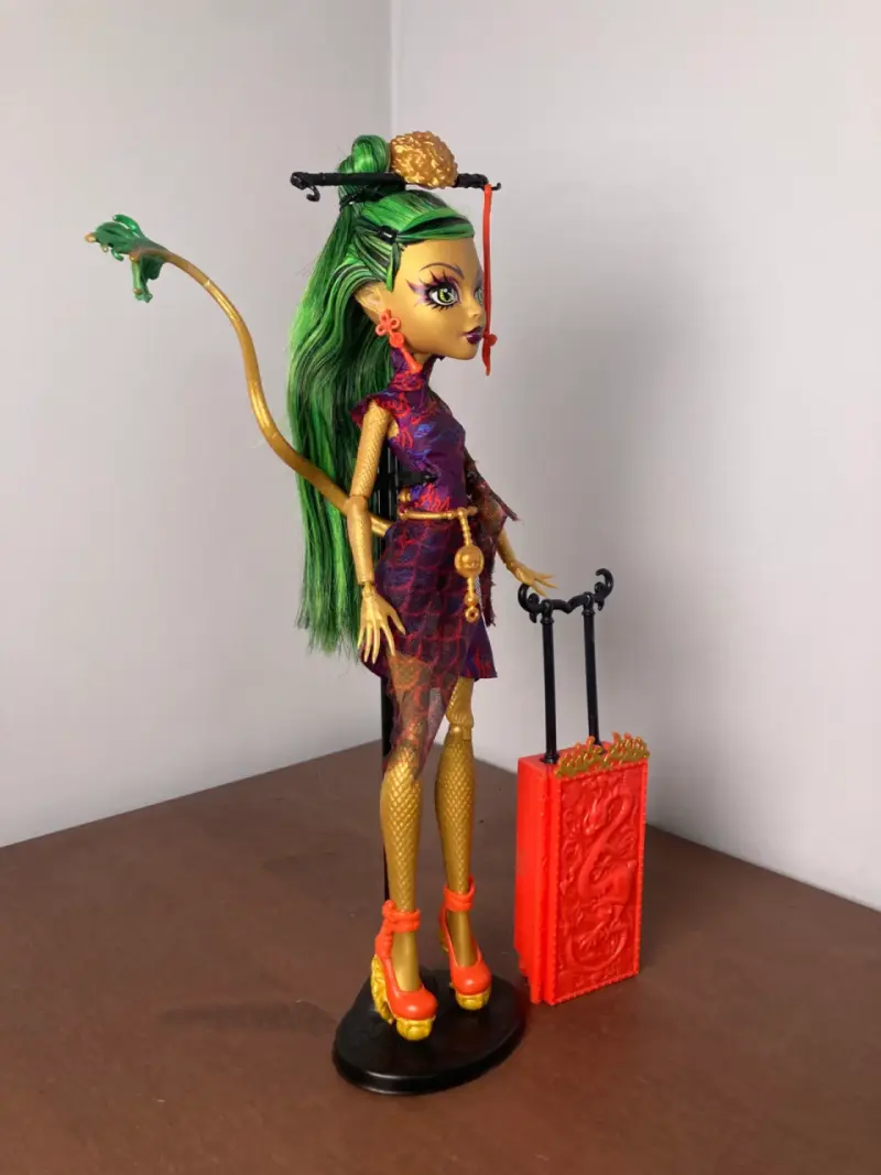 Monster High Jinafire Long - 3