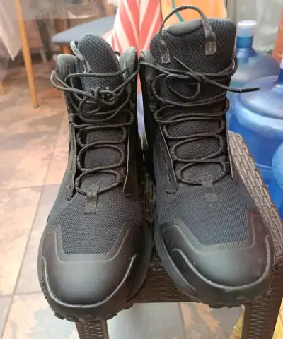 Zapatillas Under Armour negras talla 42 - miniatura 4