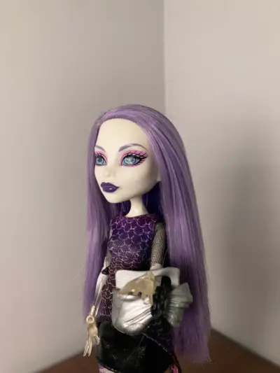 Monster High Spectra Vondergeist - miniatura 2