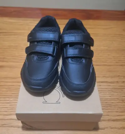 Zapatos deportivos Pluma negros con velcro - miniatura 3