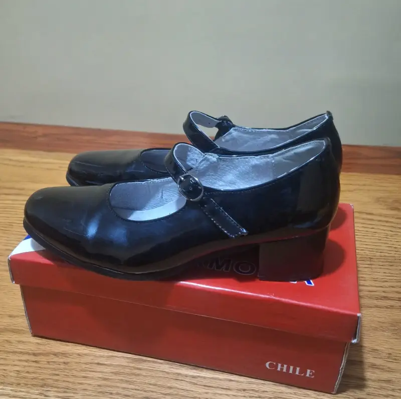 Zapatos de charol negros - 2
