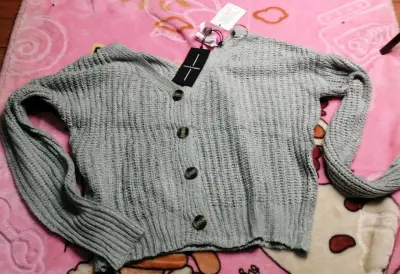 Cardigan gris de botones - miniatura 1