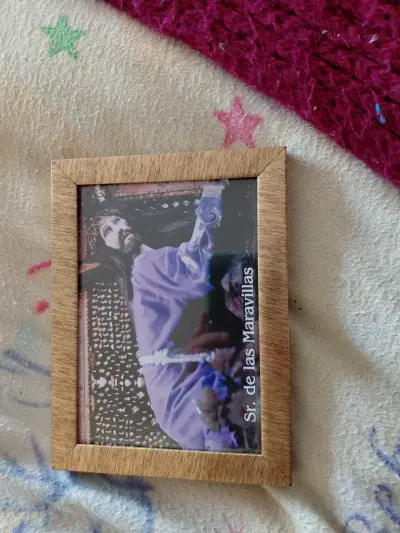 Cuadro con imagen religiosa - miniatura 1