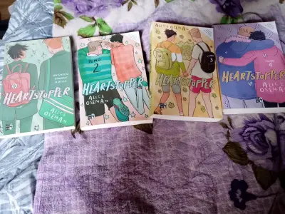Libros Heartstopper tomos 1-4 - miniatura 1