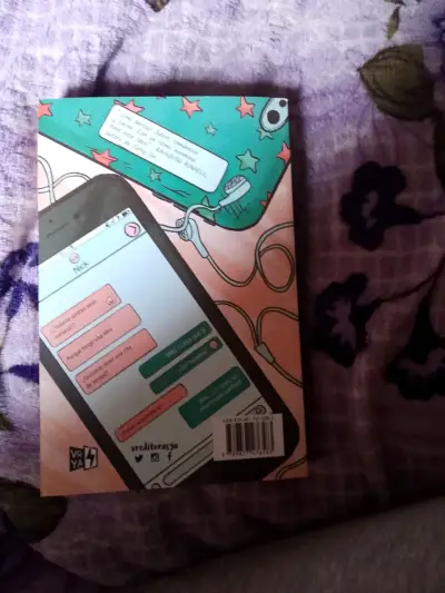 Libros Heartstopper tomos 1-4 - miniatura 4