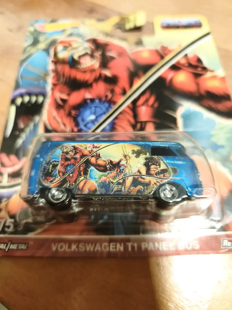 Hot Wheels Volkswagen T1 Panel Bus - 5