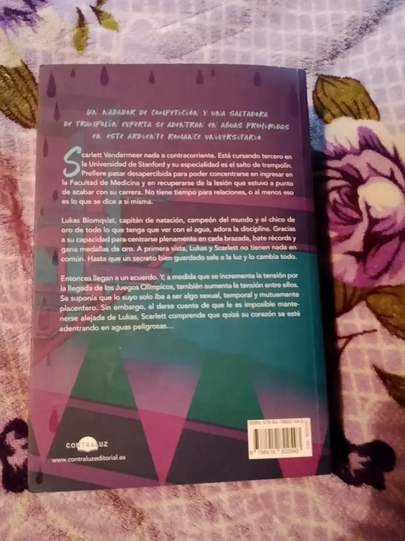 Libro Caída Libre de Ali Hazelwood - 2
