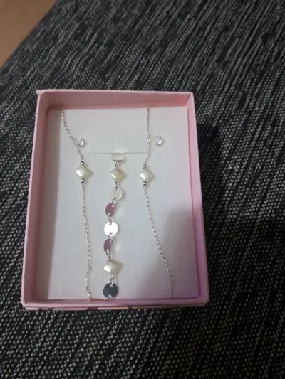 Set de joyas con colgante rojo - miniatura 3