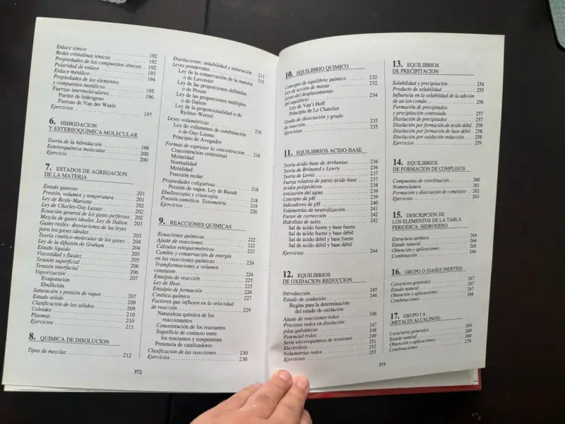 Libro Aula Física y Química - 4