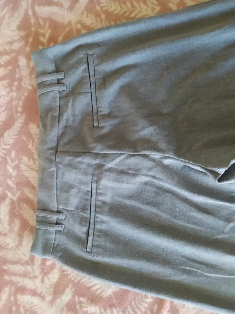 Pantalón gris formal - 4