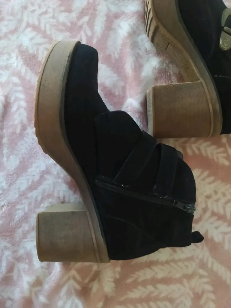 Botines negros con plataforma - 3