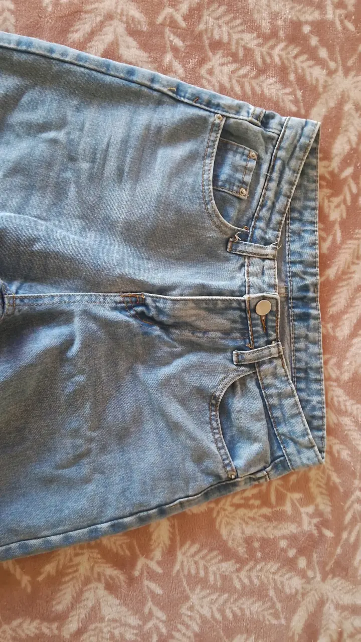 Jeans denim desgastados - 3