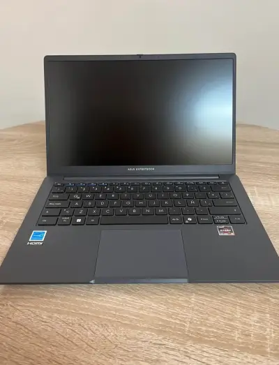 Portátil ASUS ExpertBook NUEVO Y CON GARANTÍA - miniatura 3