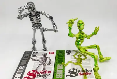 Figuras de calaveras articuladas 6 UNIDADES - miniatura 2