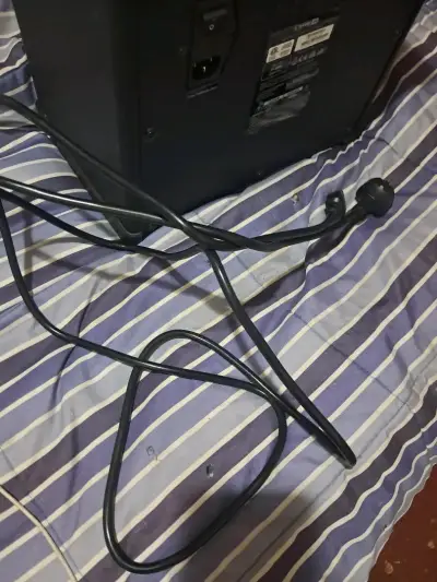 Amplificador de guitarra Line 6 20W - miniatura 4