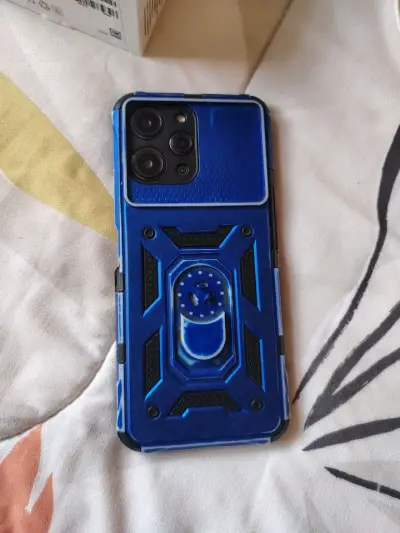 Smartphone Redmi negro en buen estado - miniatura 4