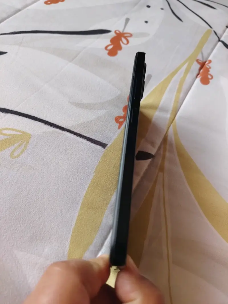 Smartphone Redmi negro en buen estado - 5