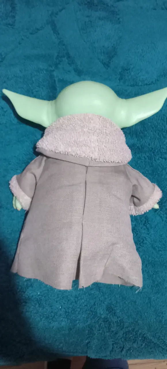 Figura de peluche Baby Yoda - 2